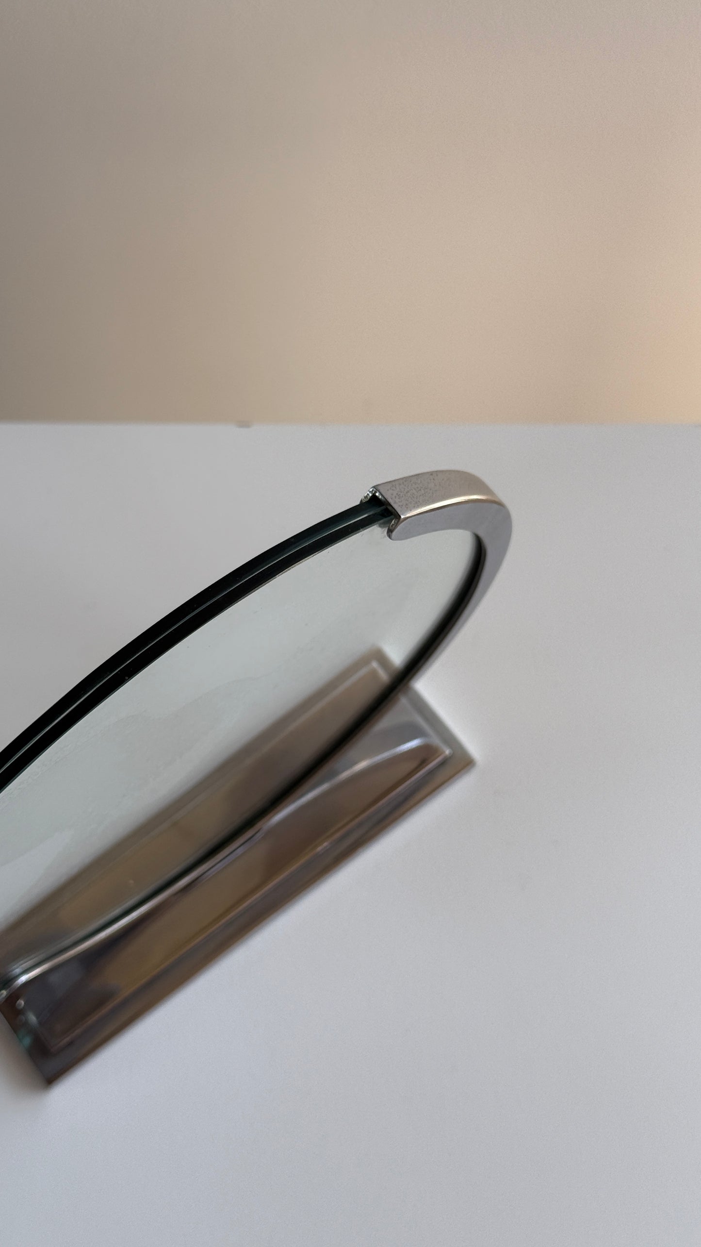 Art Deco Circular Polished Chrome Photo Frame, c.1930