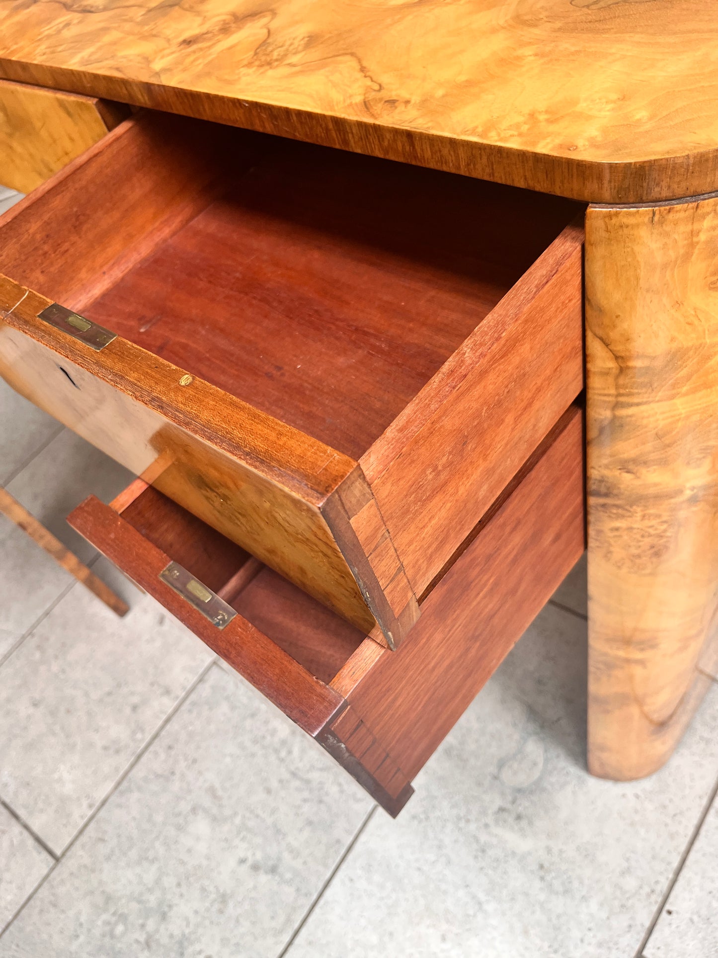 Bespoke Art Deco Walnut Writing/Dressing table. 1934.