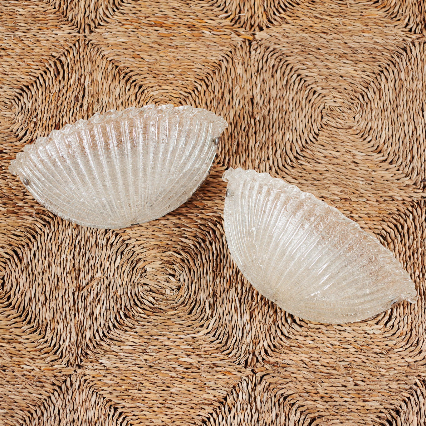 Large Pair of Murano 'Graniglia' Glass Scalloped Wall Lights