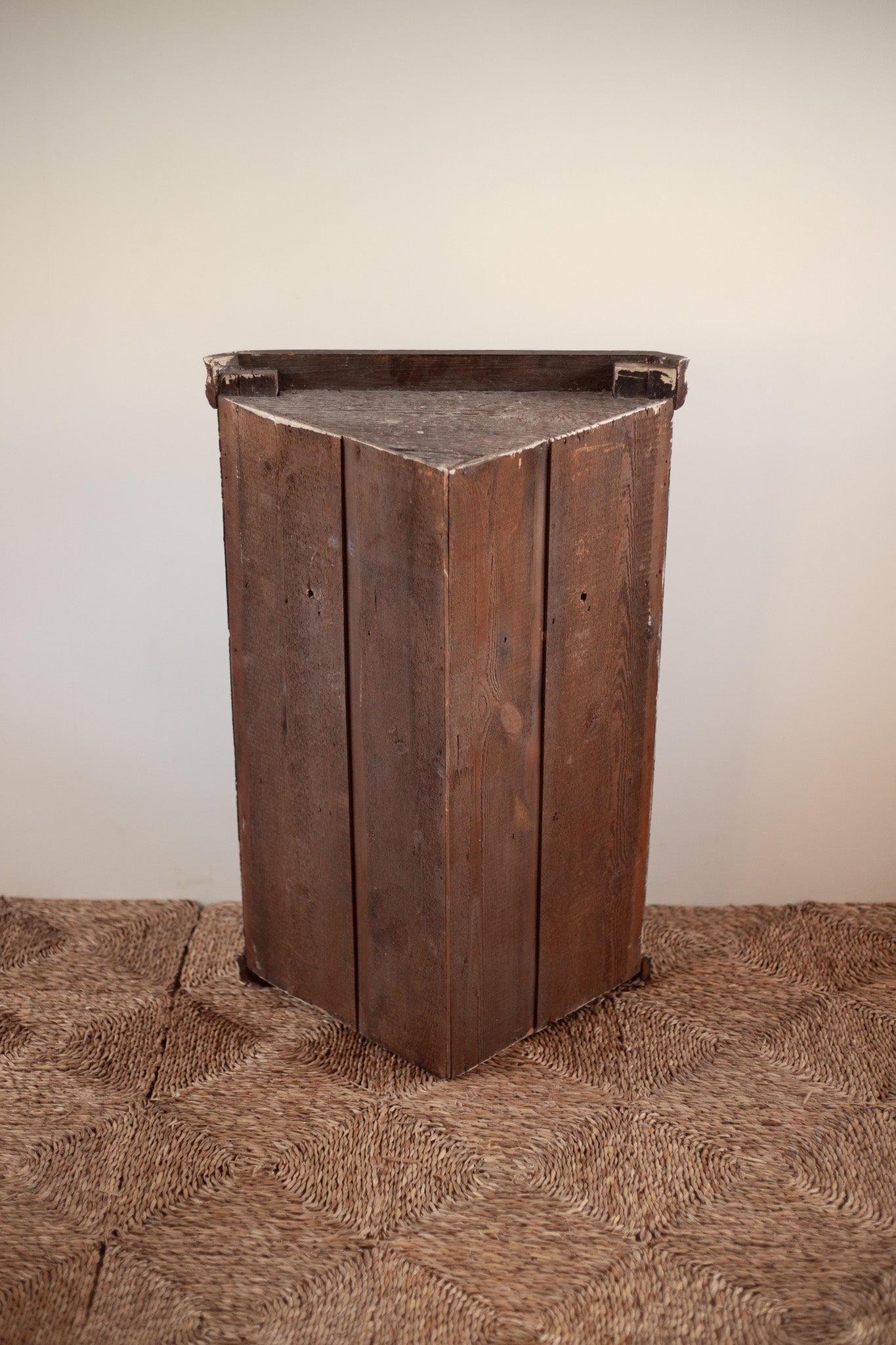 Georgian Chinoiserie Corner Cabinet