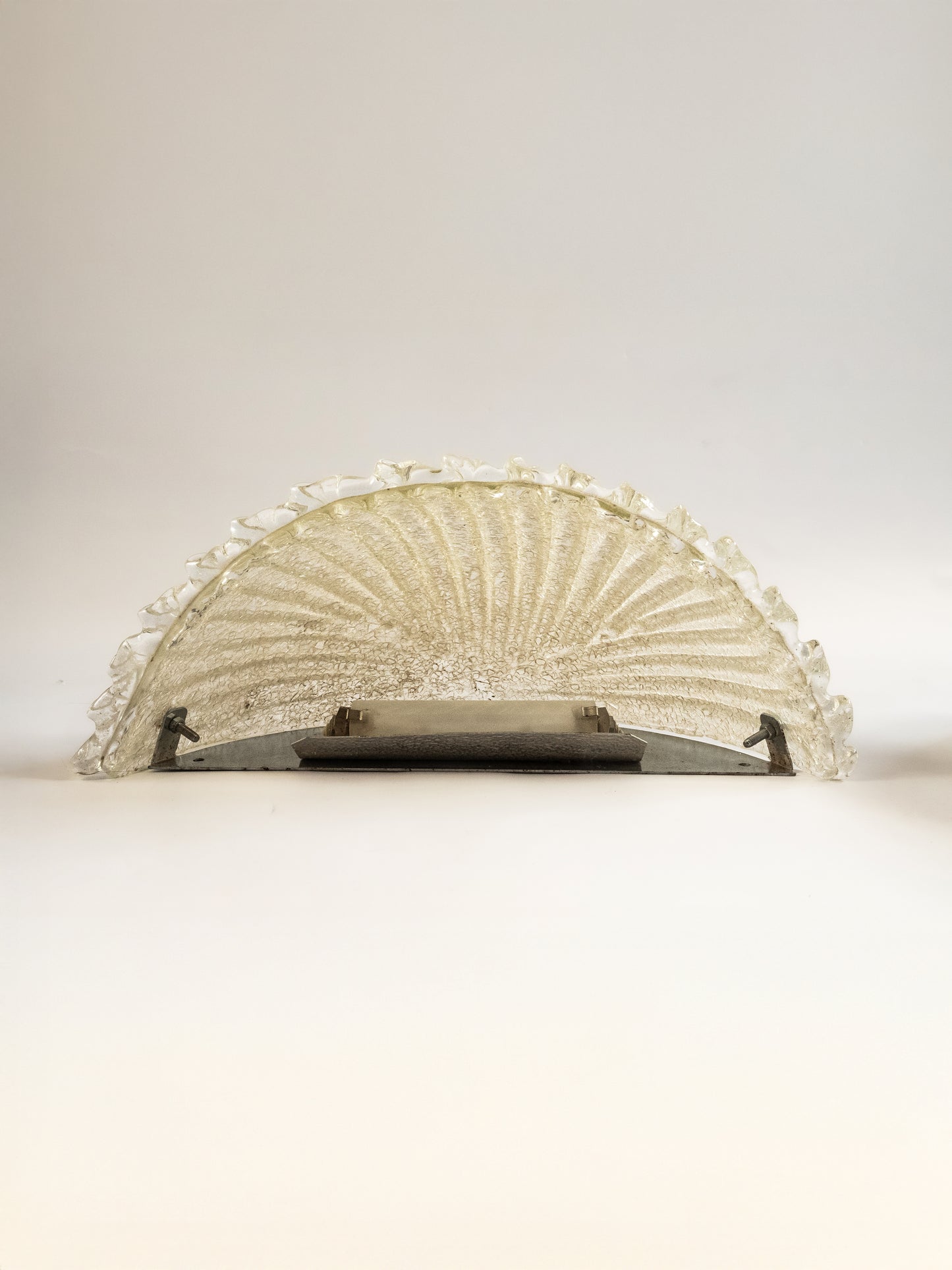 Large Pair of Murano 'Graniglia' Glass Scalloped Wall Lights