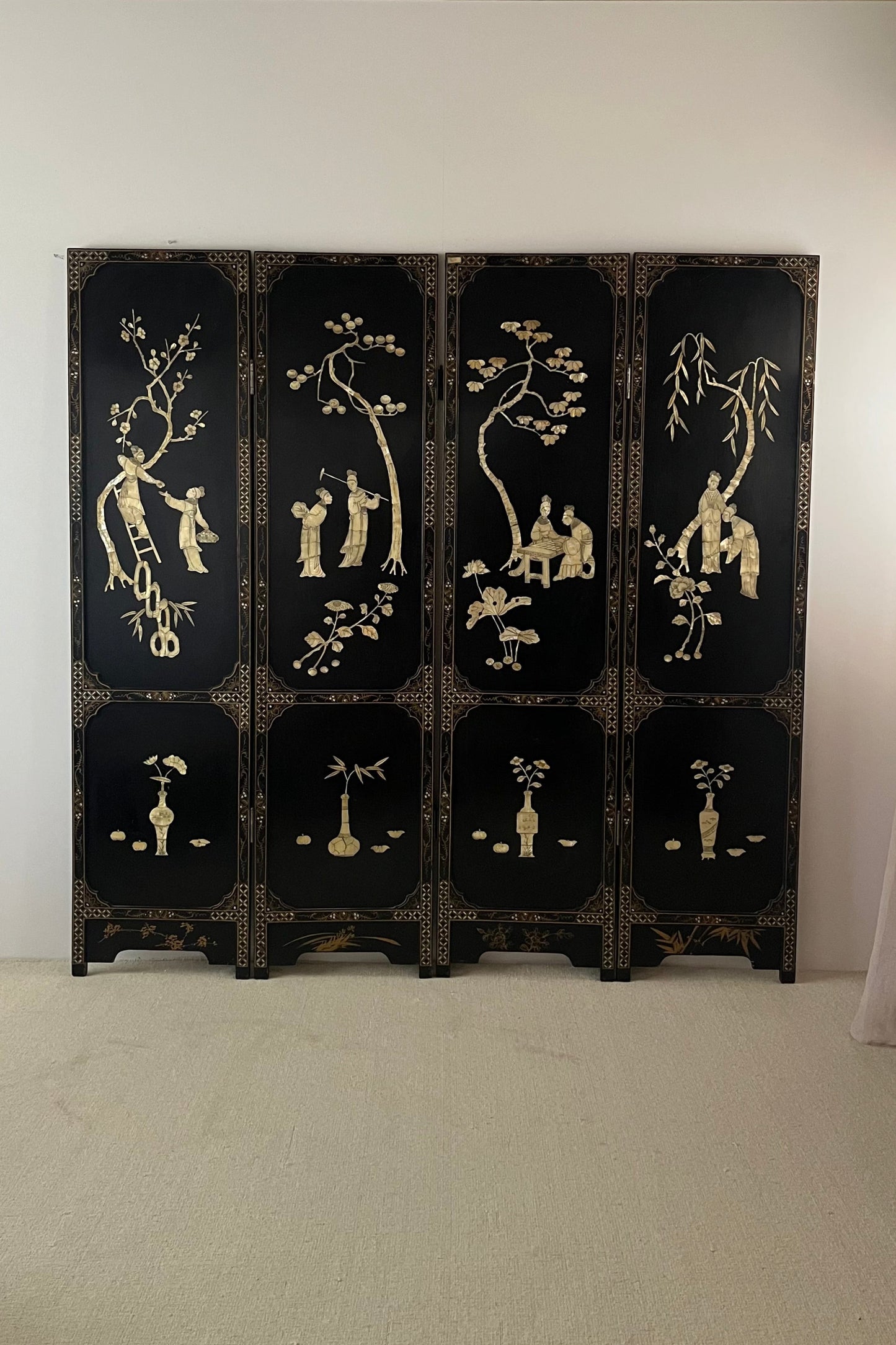 Mid-century Chinoiserie Lacquered Folding Screen