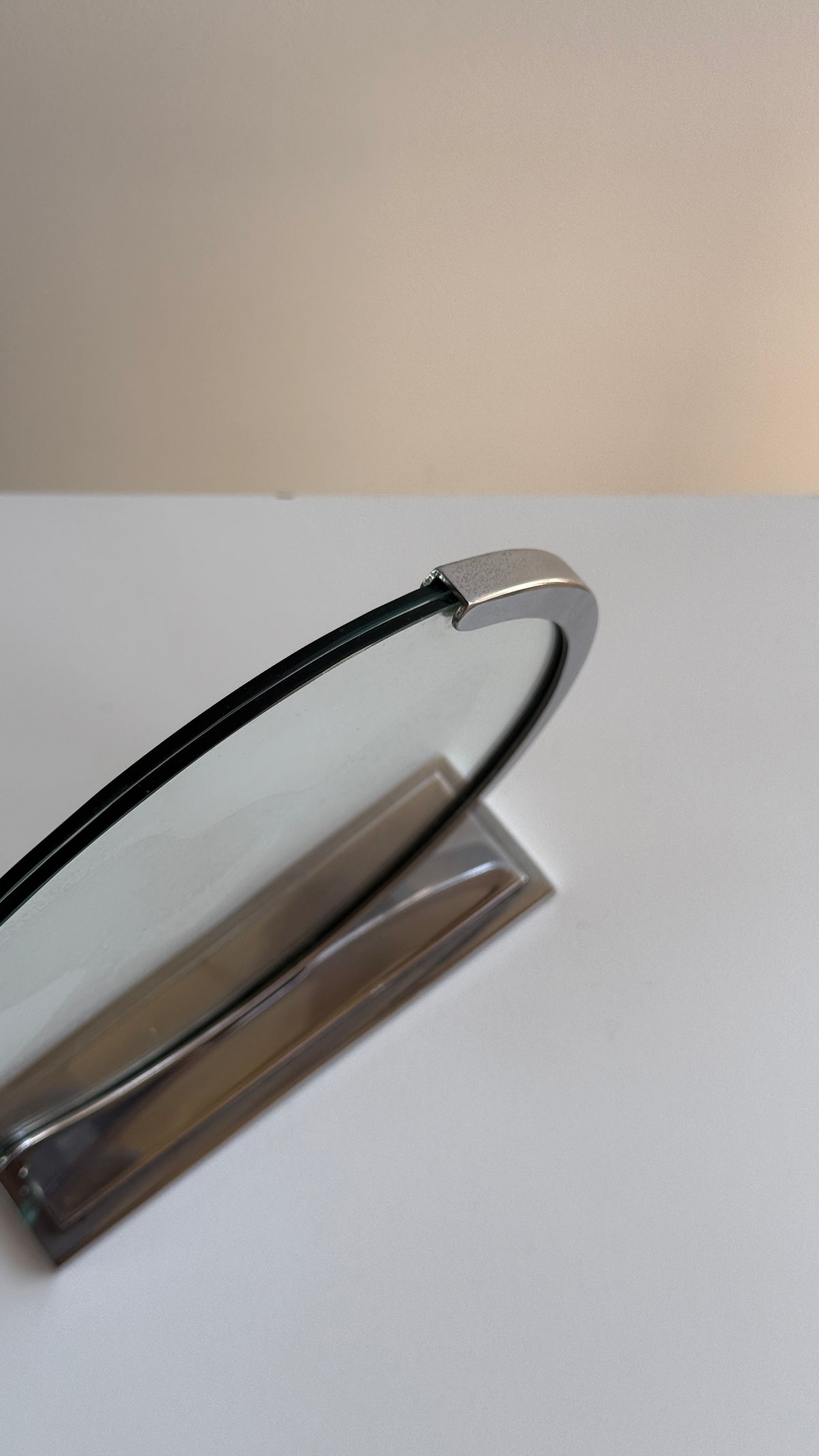 Art Deco Circular Polished Chrome Photo Frame, c.1930
