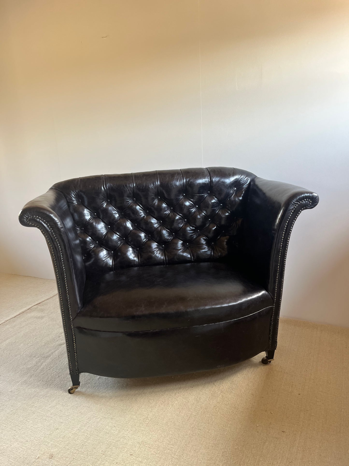 English Button-Back Leather Sofa, c.1920
