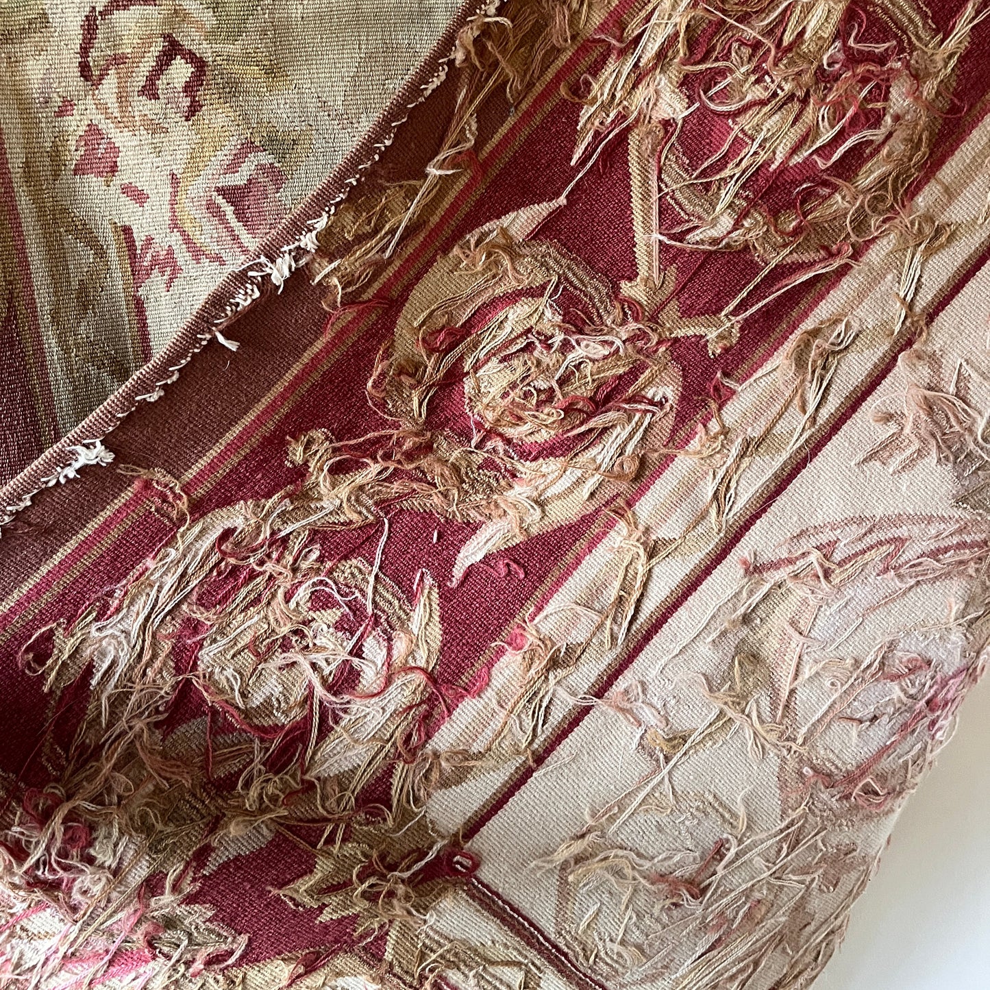 Late 19th Century Aubusson Tapestry with Floral Medallion