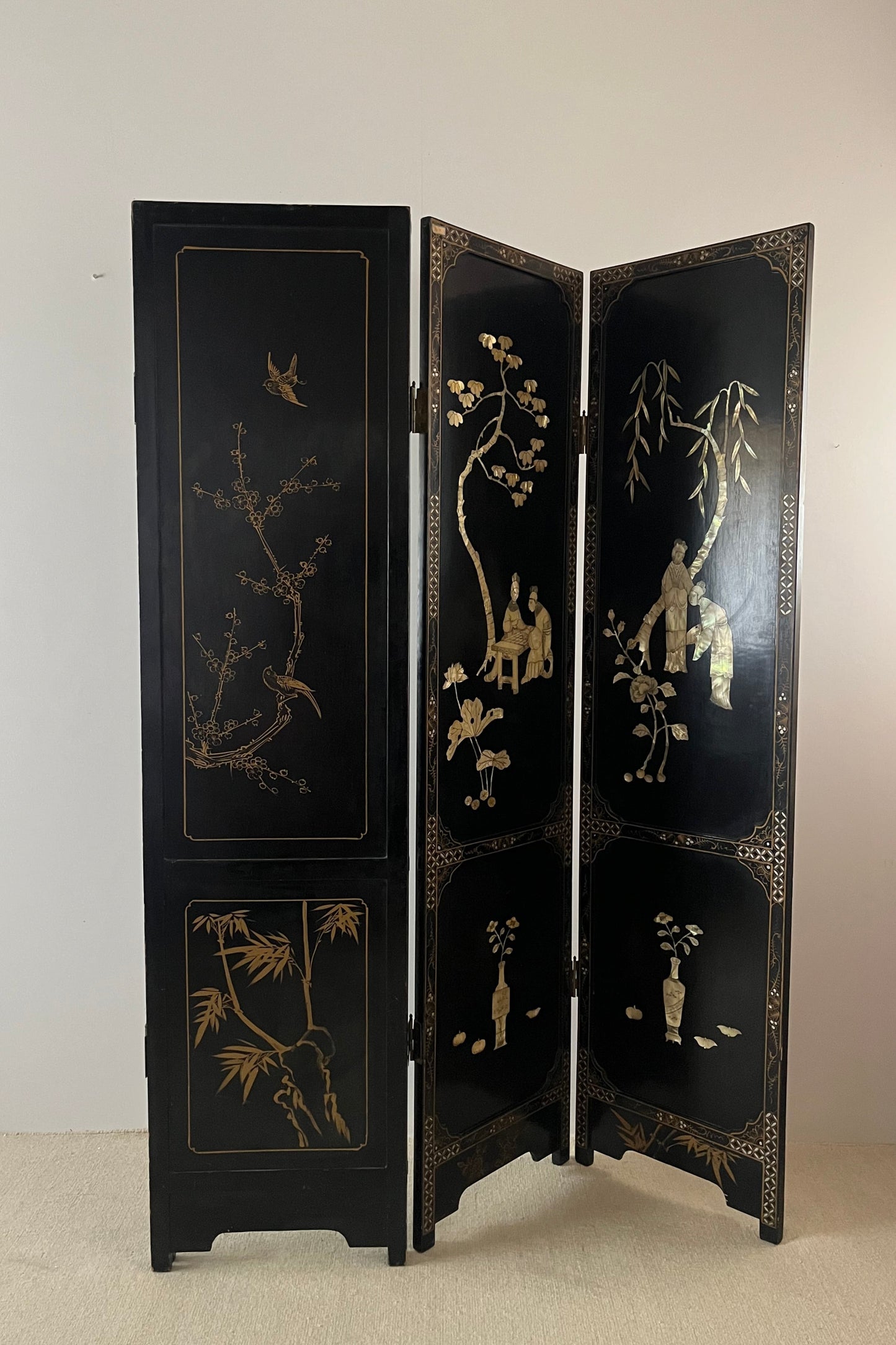 Mid-century Chinoiserie Lacquered Folding Screen