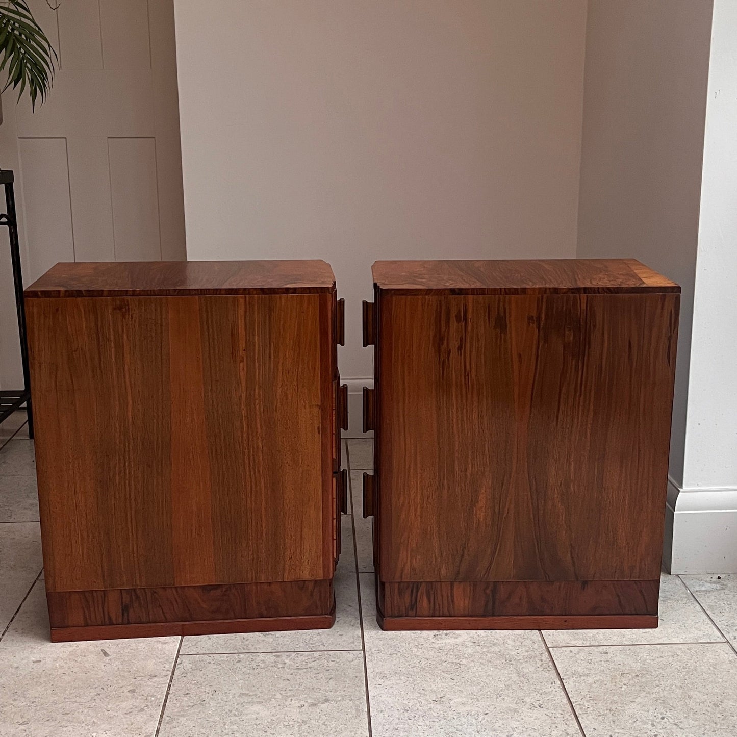 Pair of 1930s Art Deco Bedside Cabinets with Burr Walnut Drawer Fronts