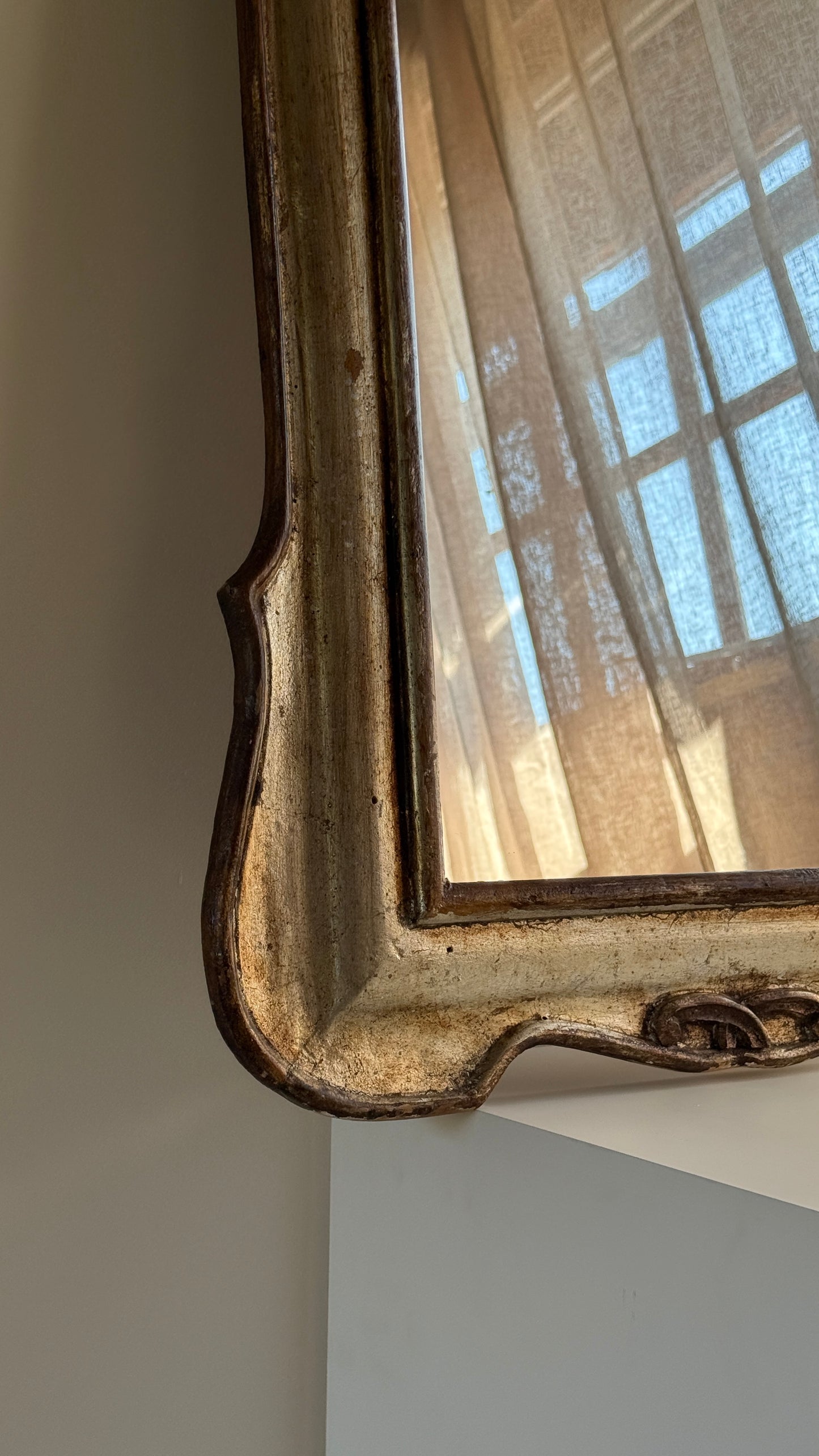 Italian Mid-Century Giltwood Mirror