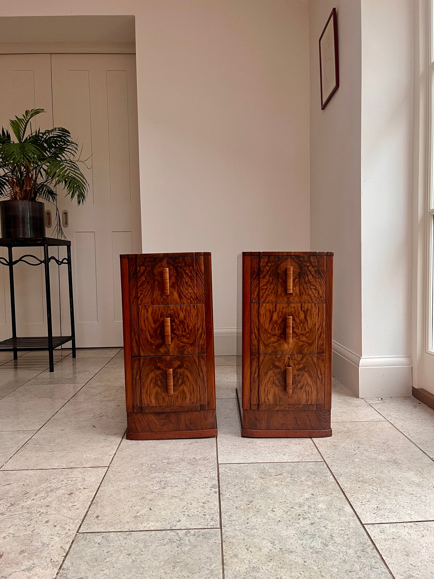 Pair of 1930s Art Deco Bedside Cabinets with Burr Walnut Drawer Fronts
