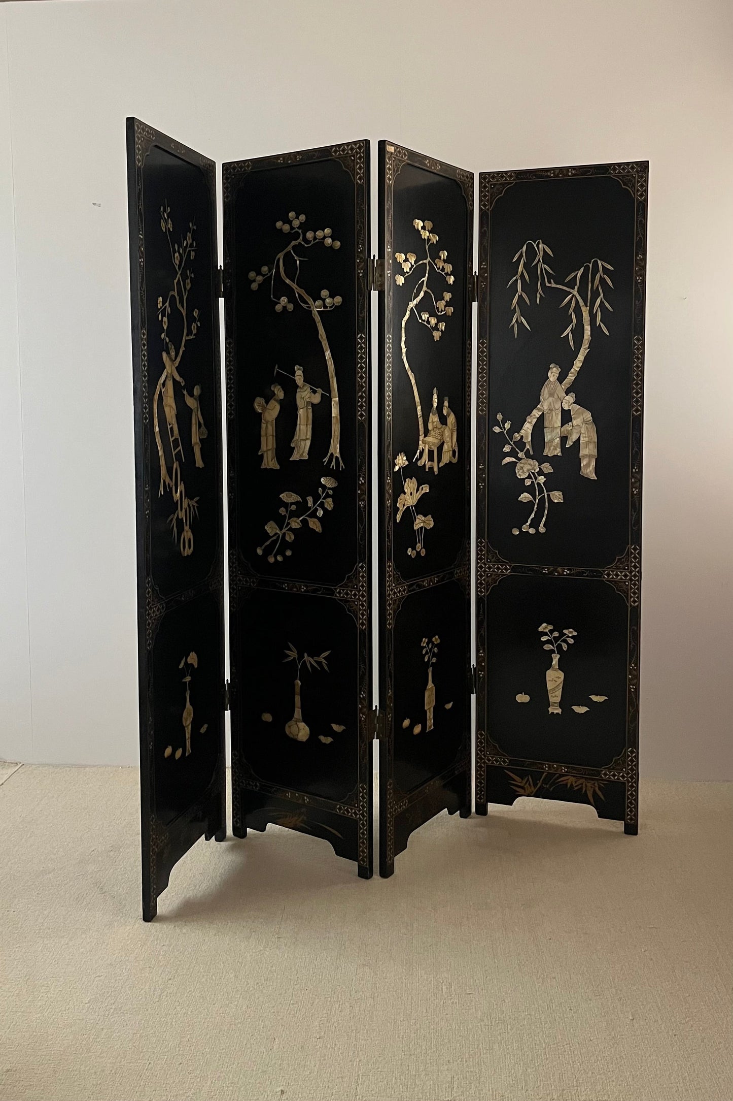 Mid-century Chinoiserie Lacquered Folding Screen