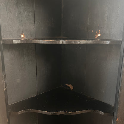 Georgian Chinoiserie Corner Cabinet