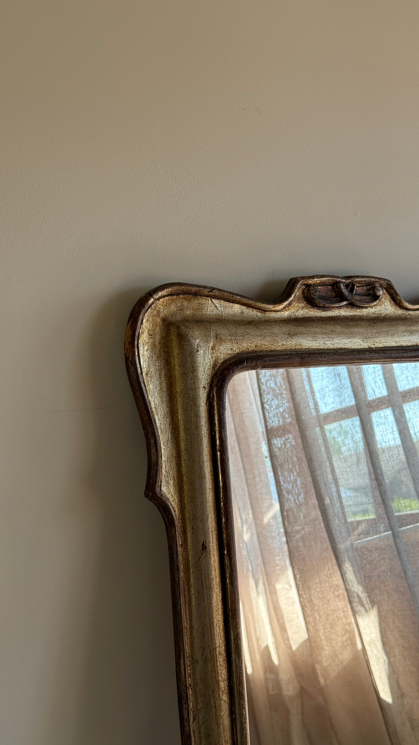 Italian Mid-Century Giltwood Mirror