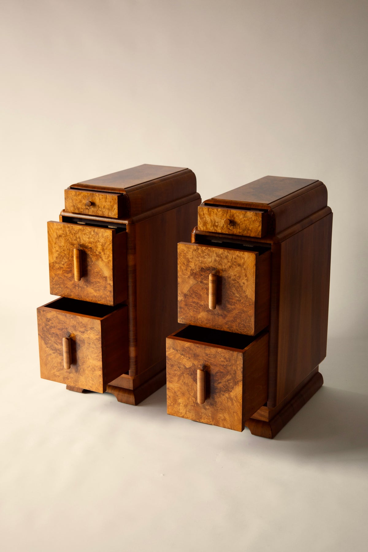 Pair of 1930s Art Deco Burr Walnut Bedside Cabinets