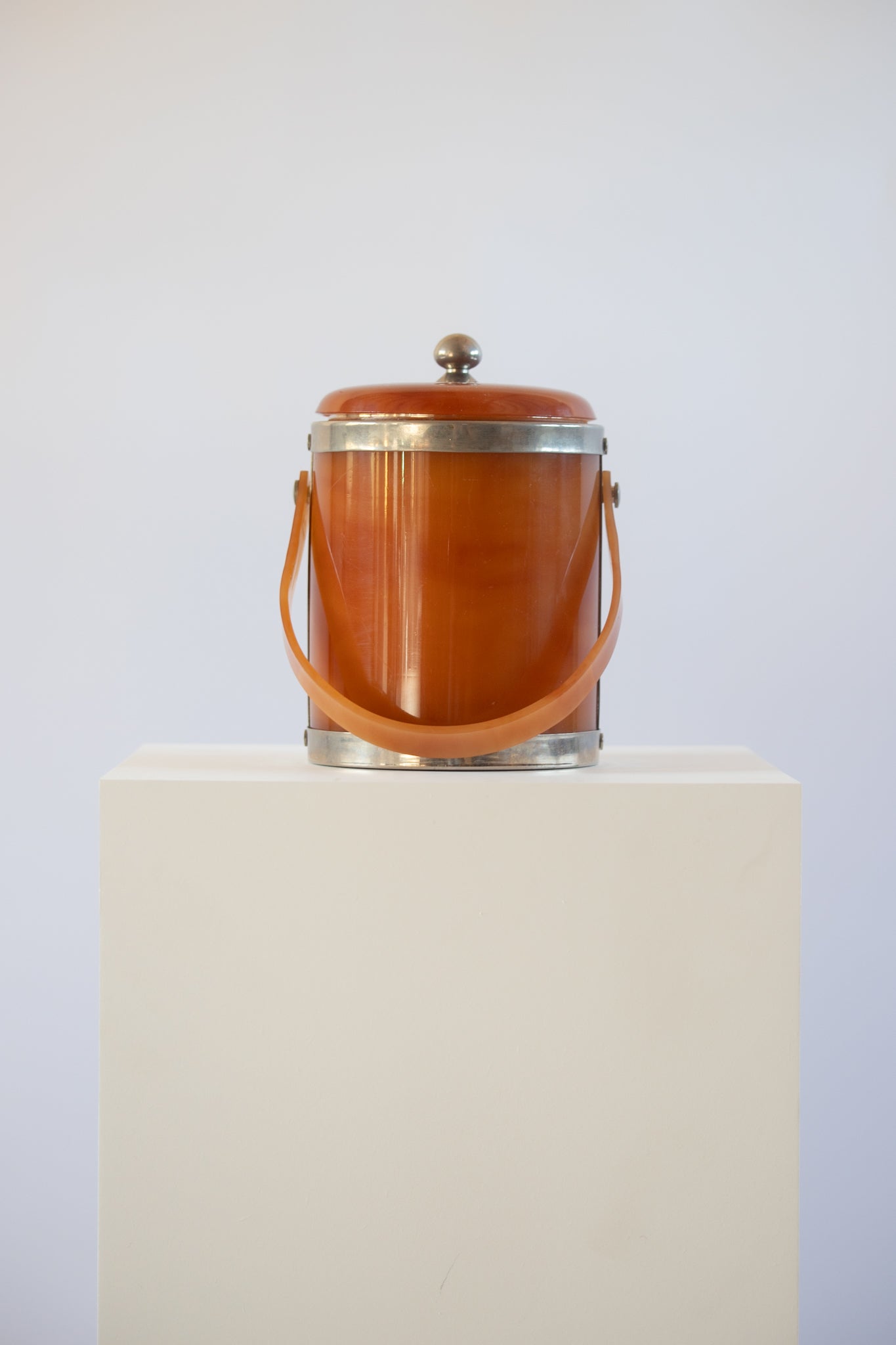 Amber Bakerlite Ice bucket