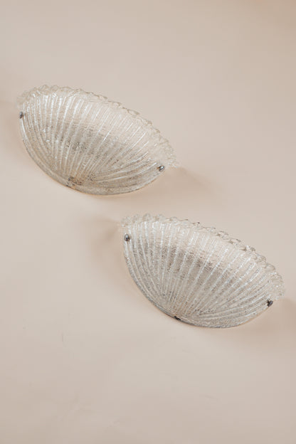 Large Pair of Murano 'Graniglia' Glass Scalloped Wall Lights