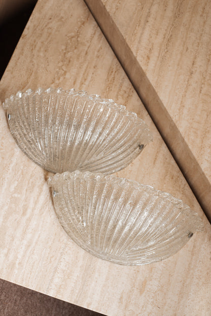 Large Pair of Murano 'Graniglia' Glass Scalloped Wall Lights