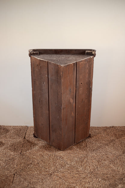 Georgian Chinoiserie Corner Cabinet