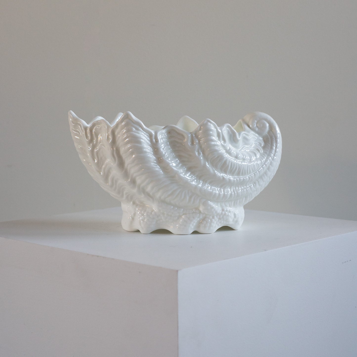 Coalport Bone China Shell Dish c.1970