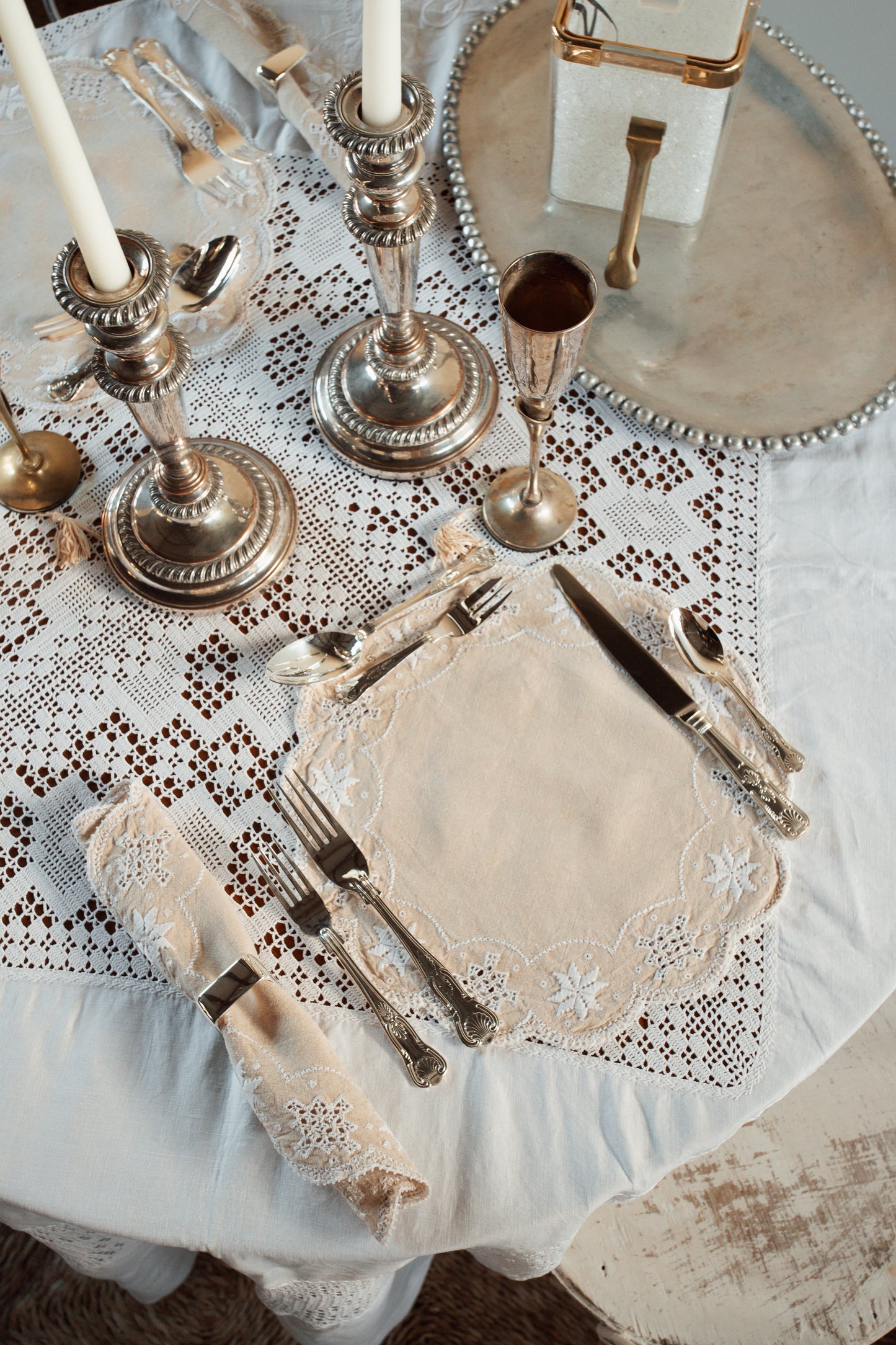 Vintage French Linen Tablecloth with Hand-Worked Filet Crochet Panels