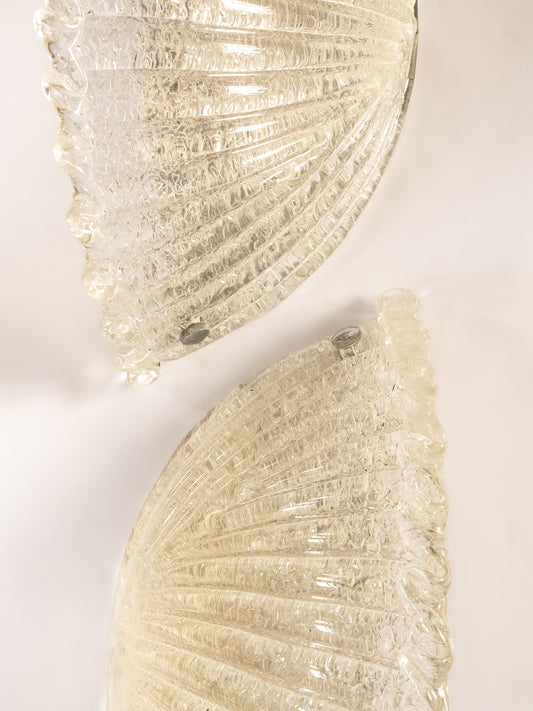 Large Pair of Murano 'Graniglia' Glass Scalloped Wall Lights