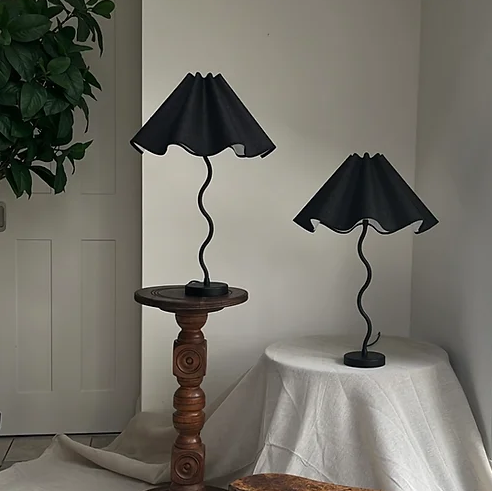 Maud Vaughan Wiggle Lamp